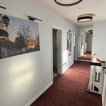 Mazuria Dworek Z Brzegiem Jeziora Sniardwy Zdory