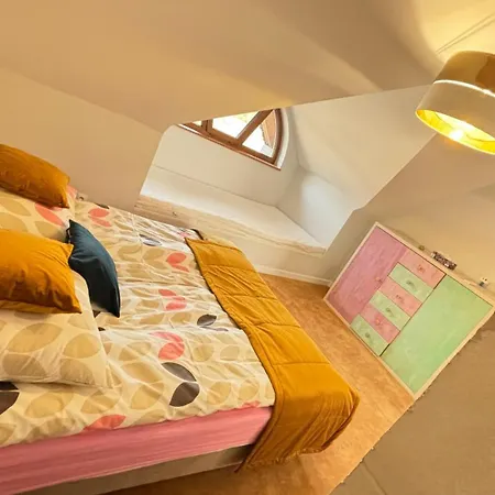 Casa de Férias Mazuria Dworek Z Brzegiem Jeziora Sniardwy *