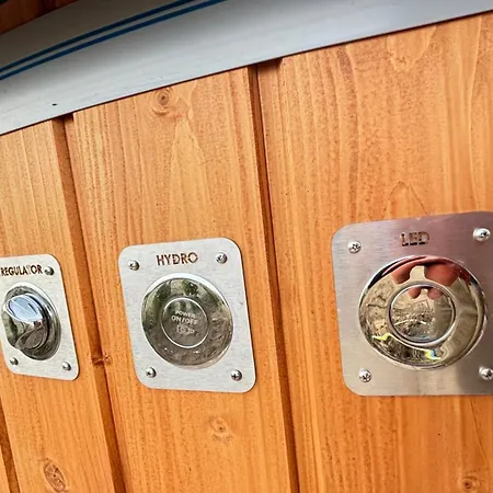 Mazuria Dworek Z Brzegiem Jeziora Sniardwy Vakantiehuis