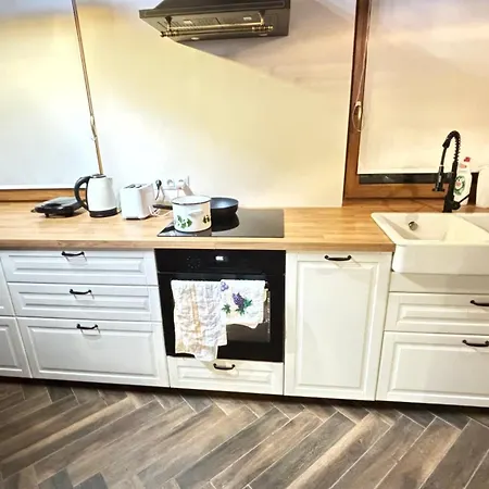 Mazuria Dworek Z Brzegiem Jeziora śniardwy Dom wakacyjny