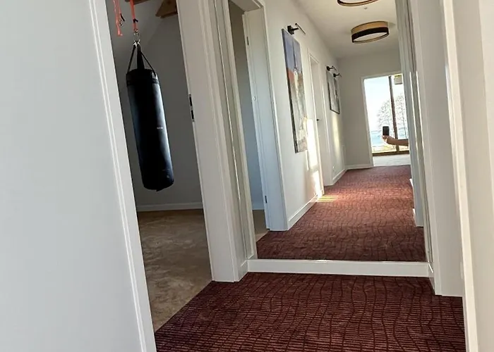 Mazuria Dworek Z Brzegiem Jeziora śniardwy Zdory