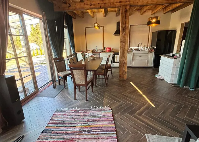 Mazuria Dworek Z Brzegiem Jeziora śniardwy Zdory