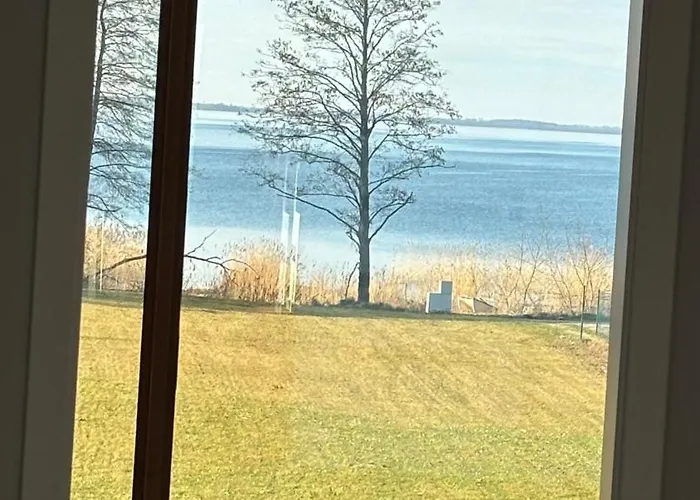 Mazuria Dworek Z Brzegiem Jeziora śniardwy Dom wakacyjny