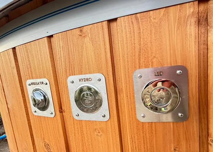 Mazuria Dworek Z Brzegiem Jeziora śniardwy Dom wakacyjny